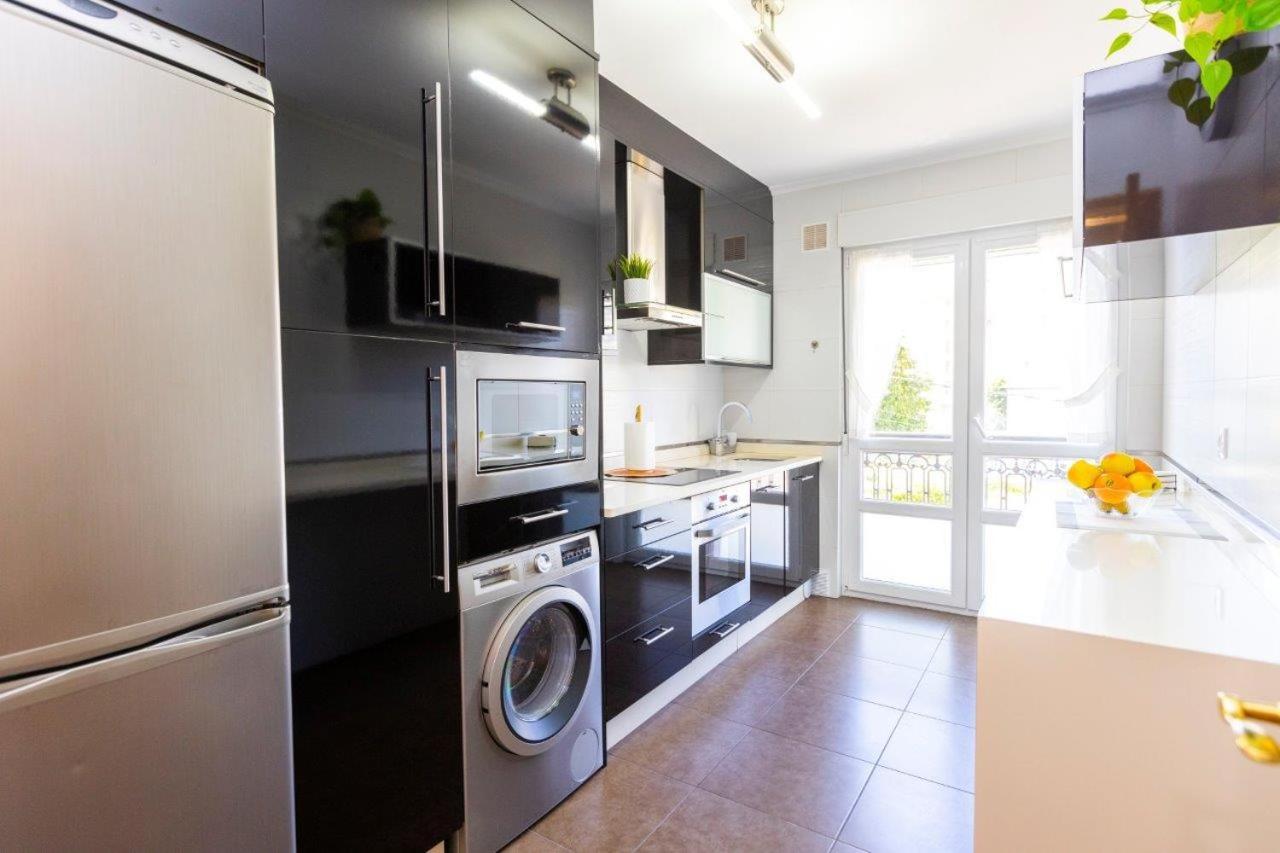 Apartamentos Riamar 2 Рибадео Екстериор снимка