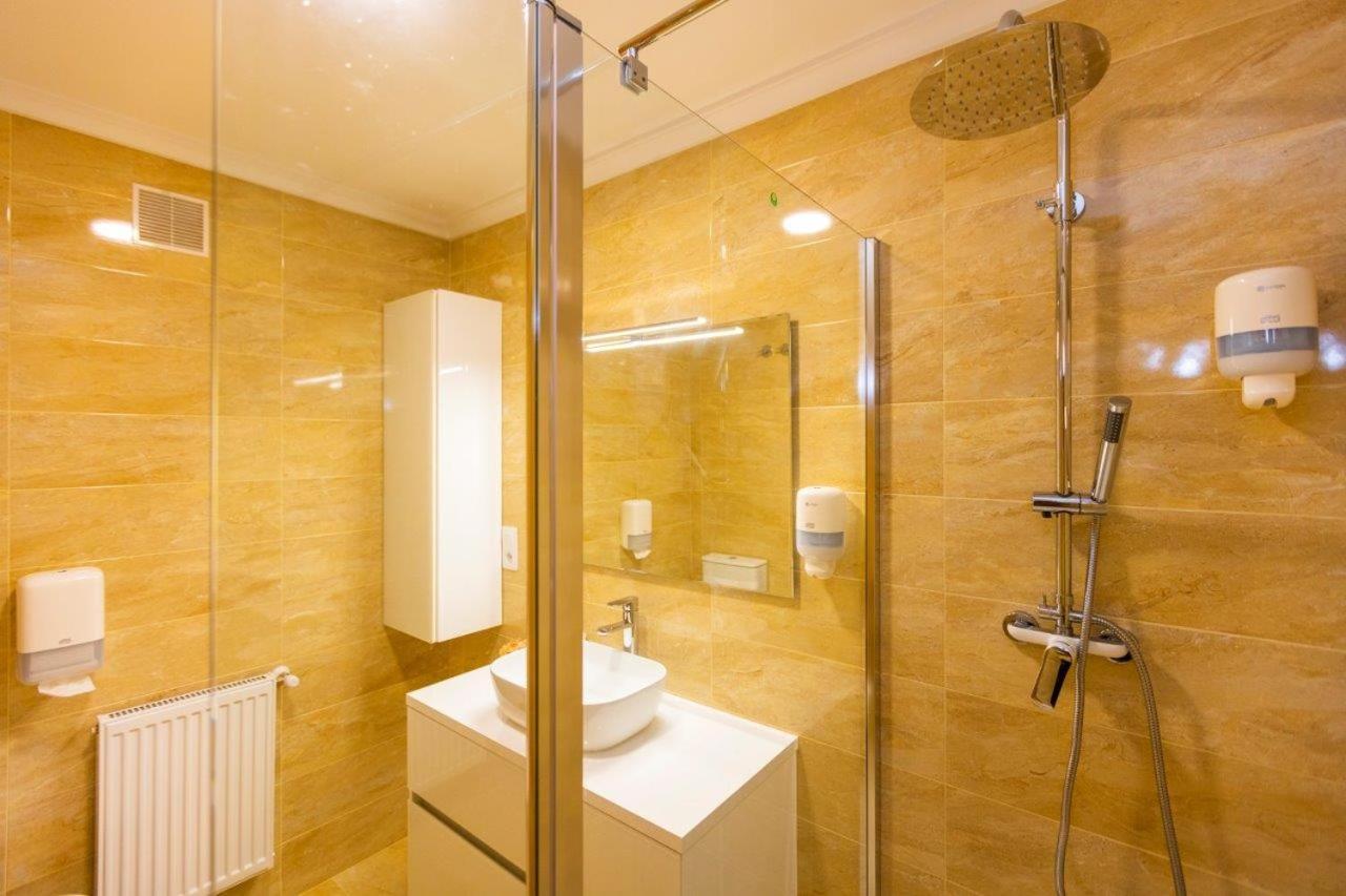 Apartamentos Riamar 2 Рибадео Екстериор снимка